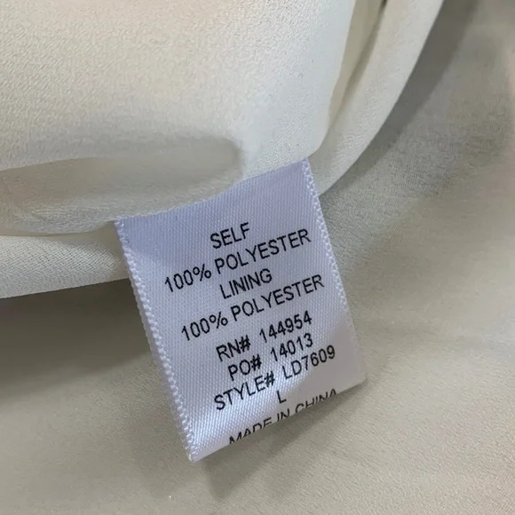 Luxxel summer stray dress size large
Fully lined - Picture 9 of 9